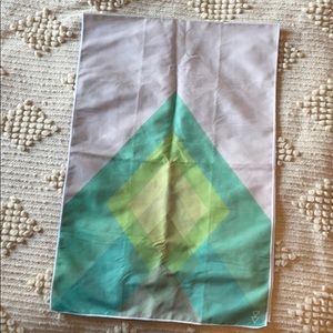 Yoga Lab/Thrive Market yoga towel